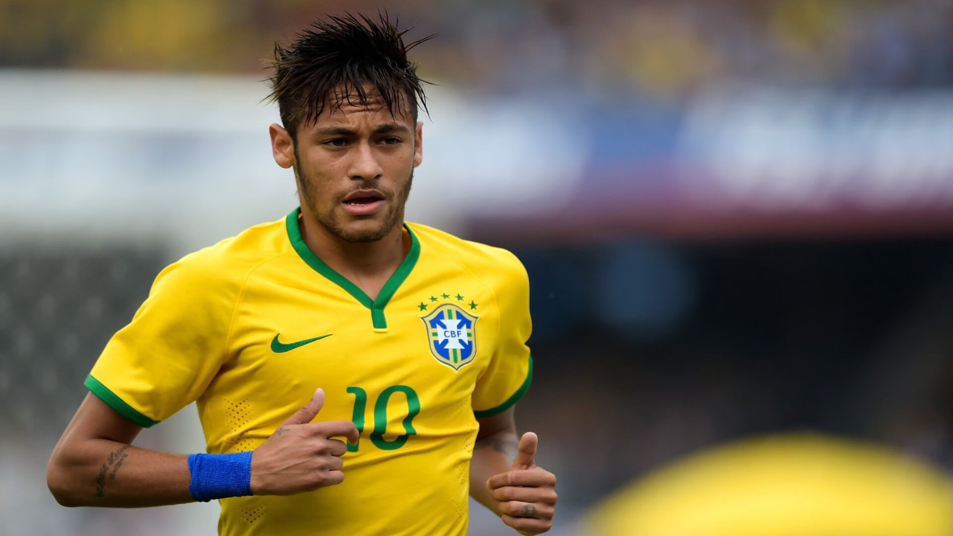 CBA开幕战 山东主场掀翻卫冕冠军辽宁 新外援三双抢戏